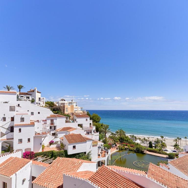 Sea view Apt Nerja - Apartamento Deluxe de 2 dormitorios con vistas al mar - 4