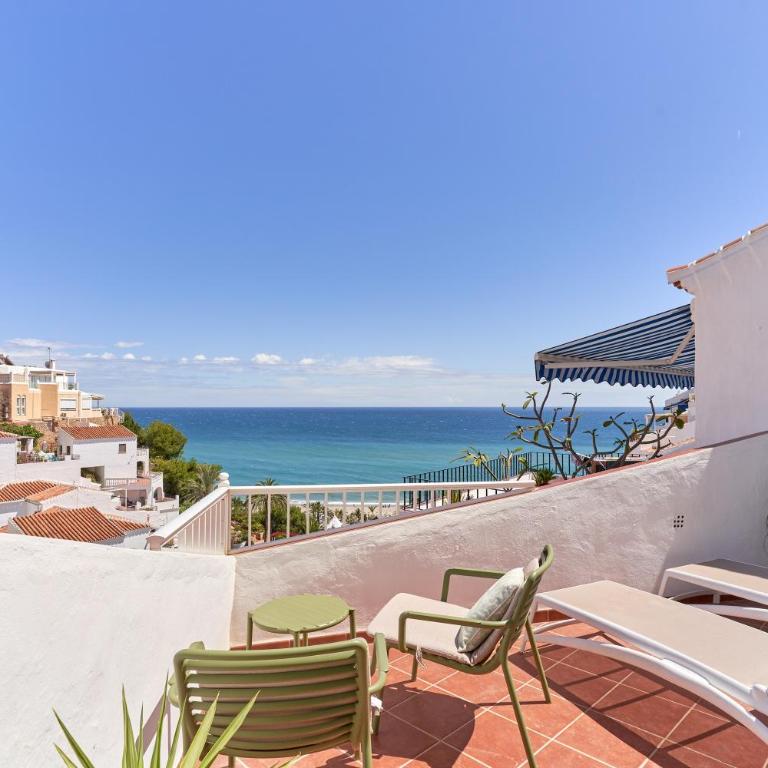 Sea view Apt Nerja - Apartamento Deluxe de 2 dormitorios con vistas al mar - 3