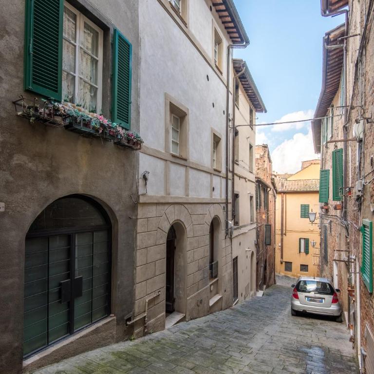 Il Campo Comfort apt with balcony - Superior Apartment with City View - 19