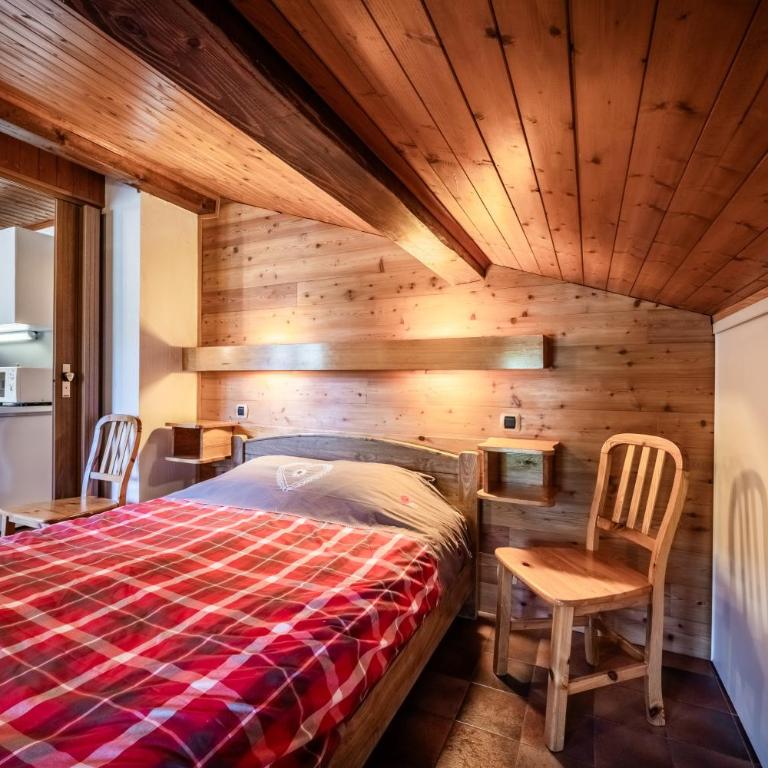 Chalet Arnica - Superior One-Bedroom Apartment with Balcony - 19