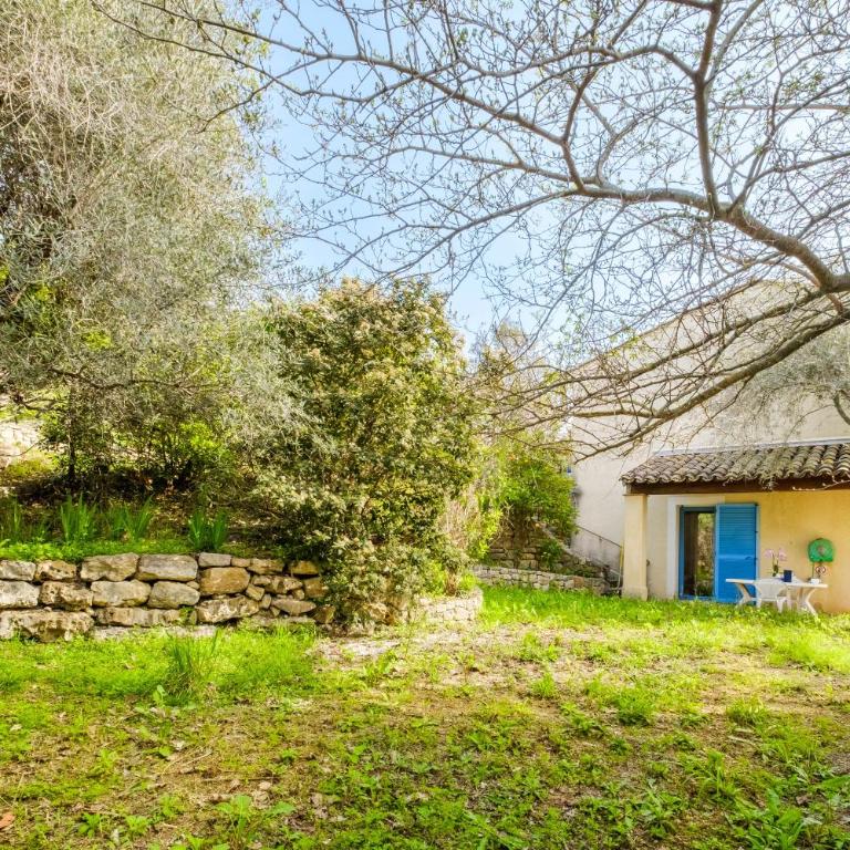 Appartement Numéro 1 - piscine - Villa - Vue sur Jardin - 22