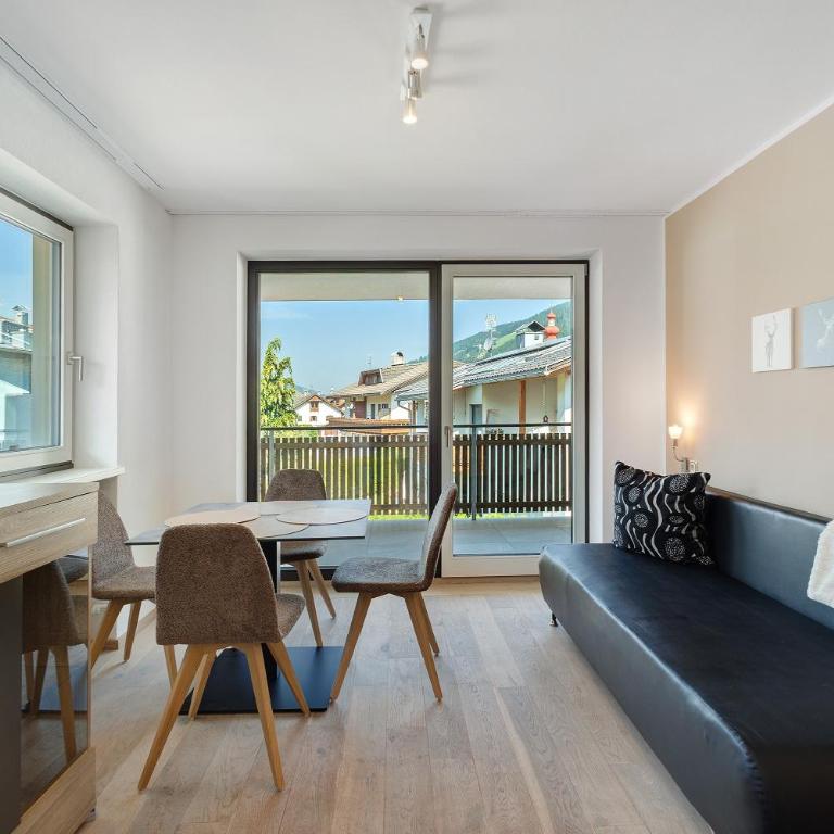 Premium App Hofer Barbara - Superior Apartment mit 1 Schlafzimmer und Balkon - 2