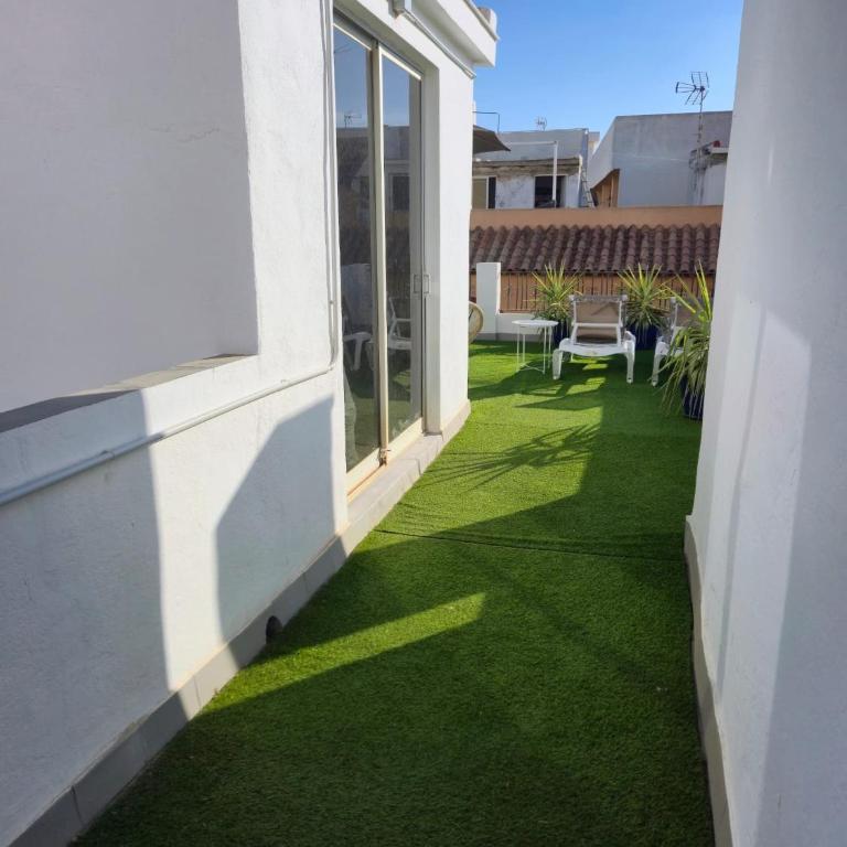Cala Azul-few steps from the beach - Studio with Terrace - 24