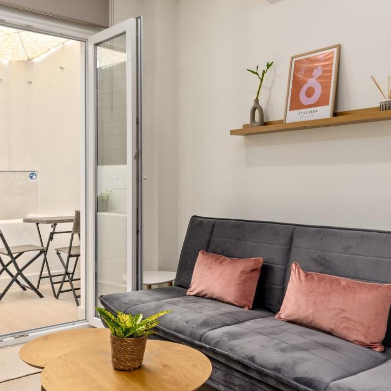 Cala Azul-few steps from the beach - Studio with Terrace - 4