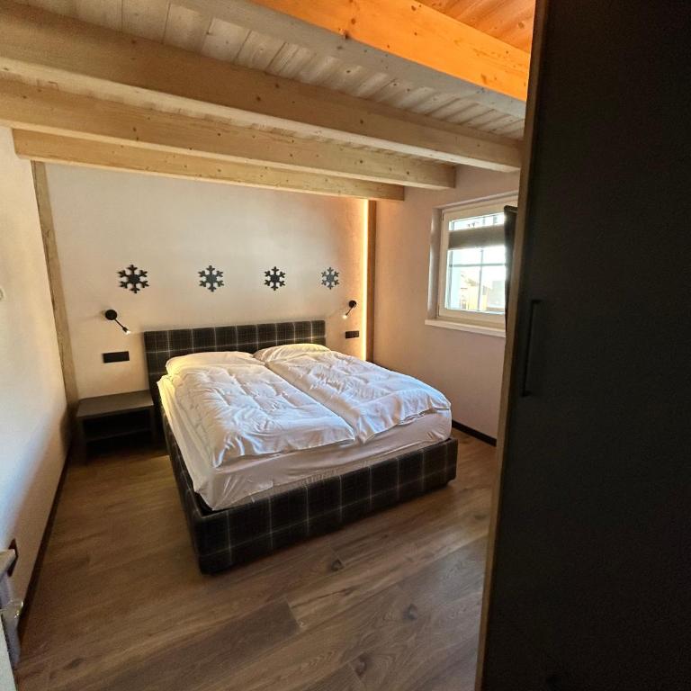 Casa Domin Livigno - Appartamento Deluxe con 2 Camere da Letto e Balcone - 4
