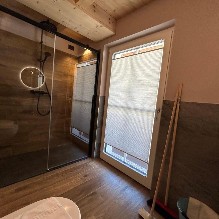 Casa Domin Livigno - Appartamento Deluxe con 2 Camere da Letto e Balcone - 21