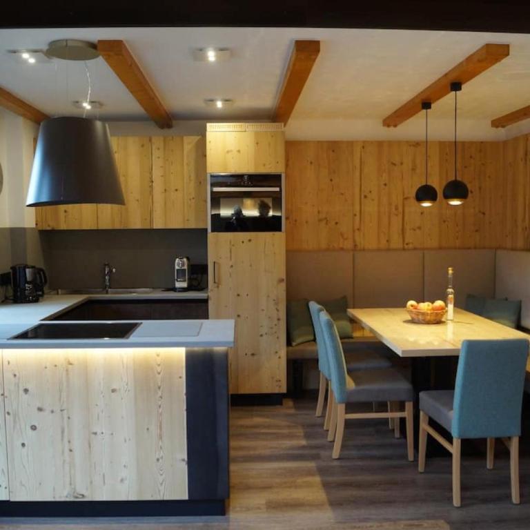 Appartamento Bucaneve - Appartamento Premium con 3 Camere da Letto e Balcone - 2