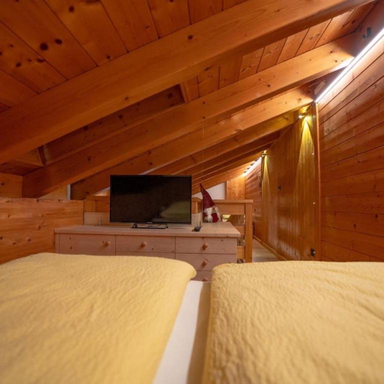 Appartamento Bucaneve - Appartamento Premium con 3 Camere da Letto e Balcone - 11