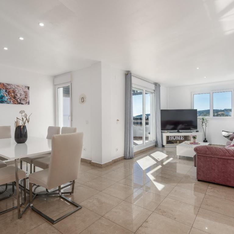 Atico Duplex con terraza - Apartamento Deluxe de 2 dormitorios con vistas al mar - 7