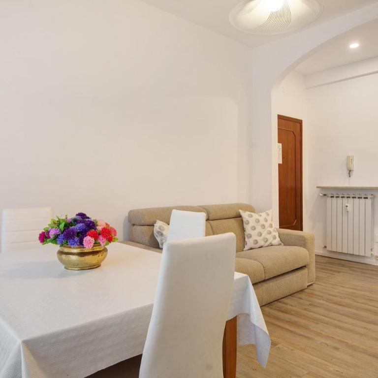 House Il Glicine - Pet Friendly - Appartamento con 1 Camera da Letto e Vista Giardino - 11