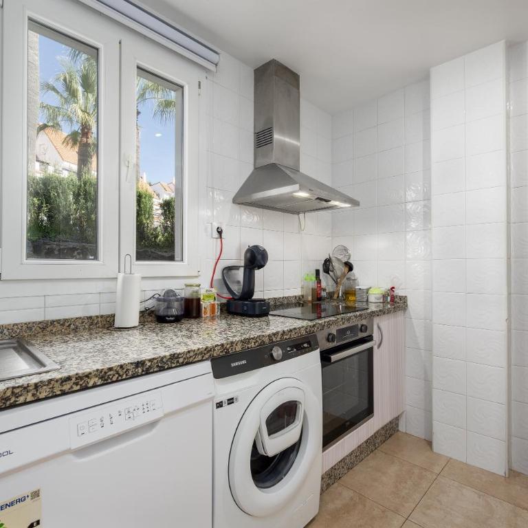 Atico Duplex con terraza - Apartamento Deluxe de 2 dormitorios con vistas al mar - 13