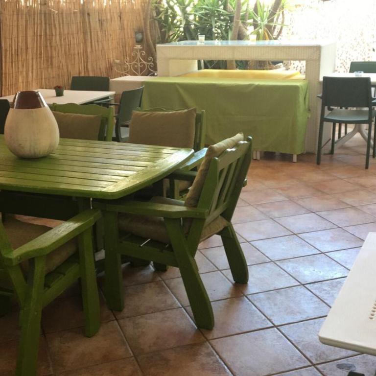 Bnb Sottosopra intero 3 stanze 8pax - Appartamento Premium con 3 Camere da Letto e Balcone - 8