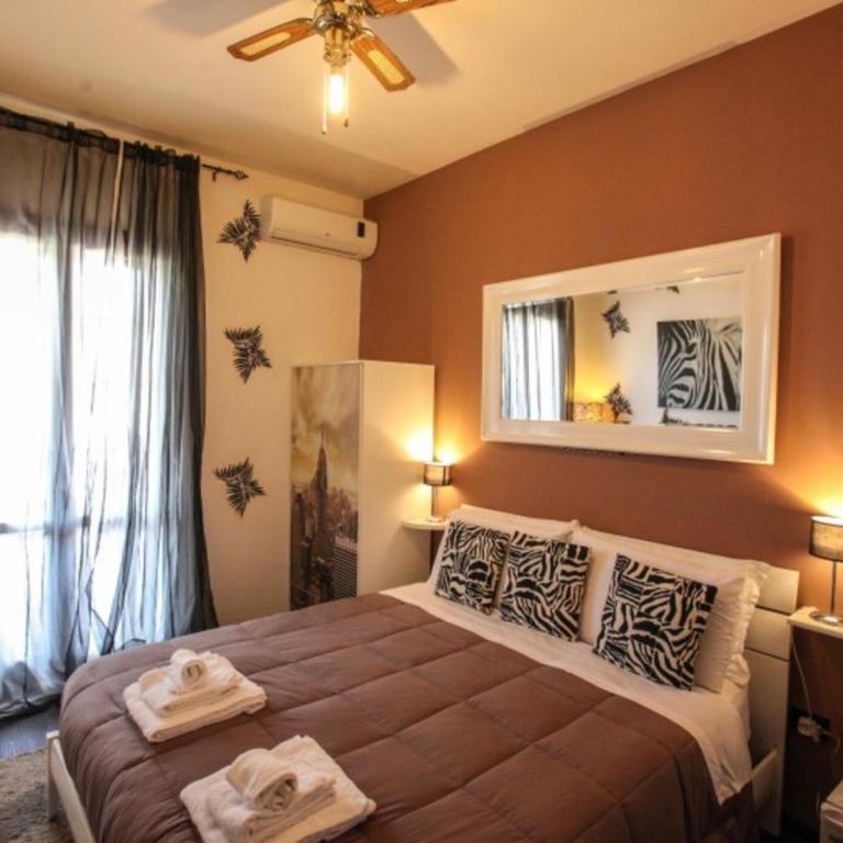 Bnb Sottosopra intero 3 stanze 8pax - Appartamento Premium con 3 Camere da Letto e Balcone - 2