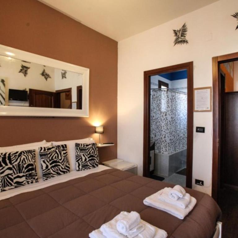 Bnb Sottosopra intero 3 stanze 8pax - Appartamento Premium con 3 Camere da Letto e Balcone - 5