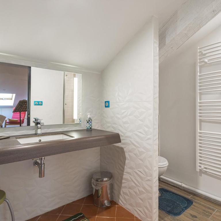 Appartement Dali - Villa Sainte - Two-Bedroom Deluxe Apartment with Garden View - 20