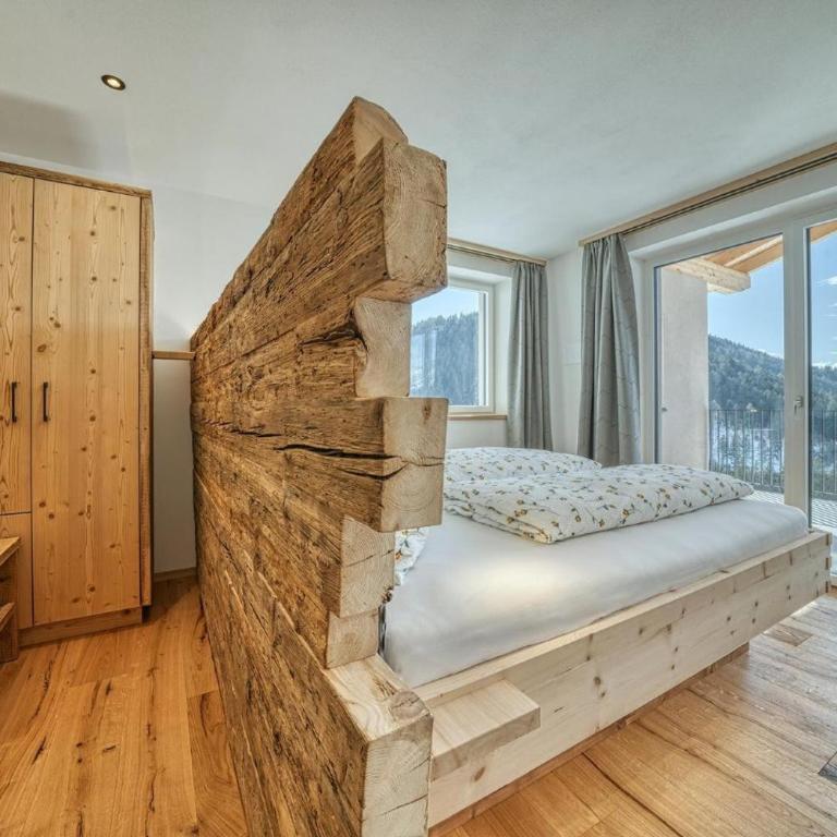 Hinterrainer - New Apartments 2026 - Two-Bedroom Deluxe Apartment with Garden View - 5
