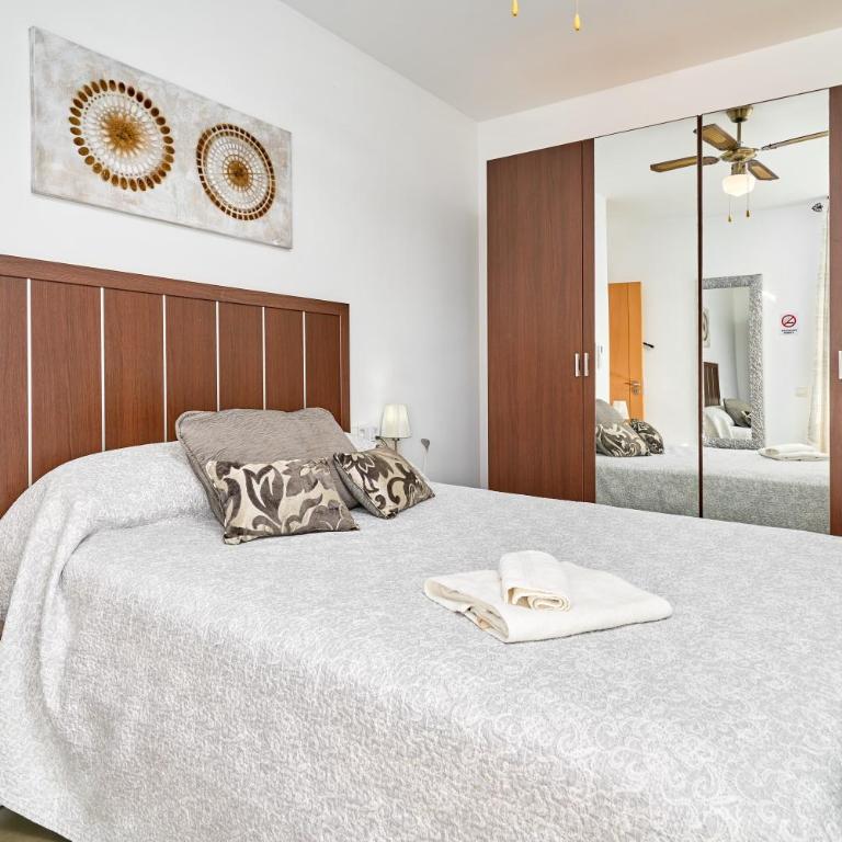 Vistas al Mar y Montaña - Apartamento Deluxe de 2 dormitorios con vistas al mar - 8