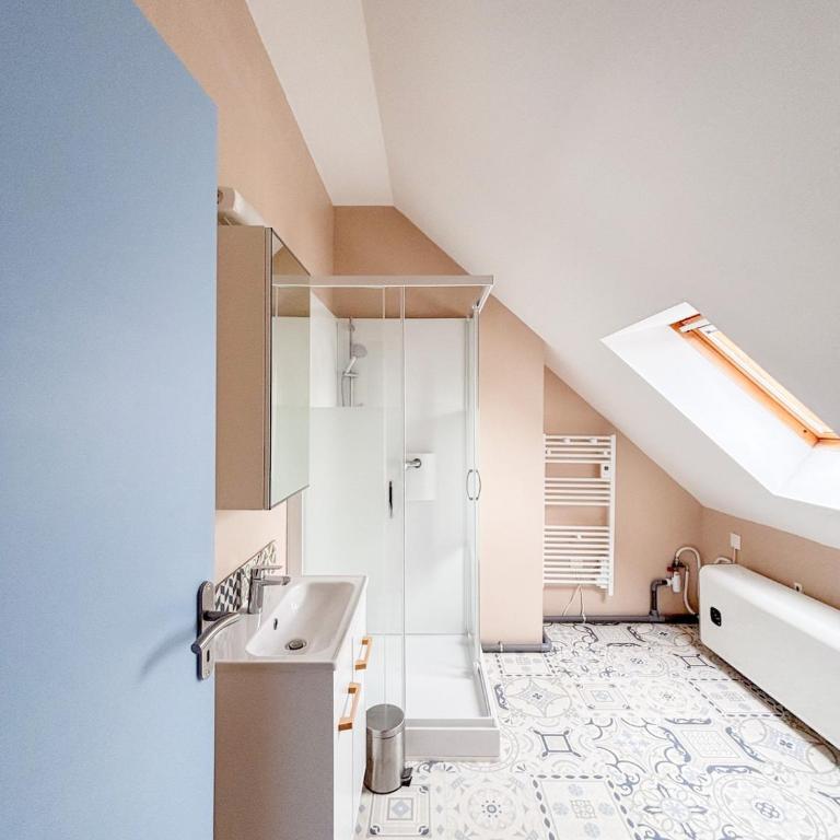 Appt 4 pers - Parking gratuit - WiFi - Appartement 2 Chambres - 9