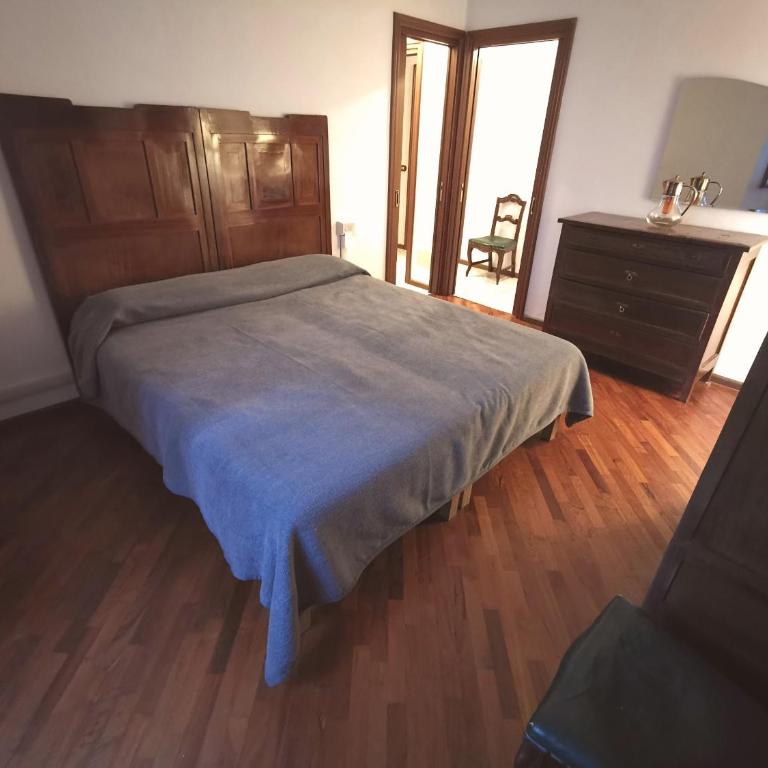 Spacious Historic Apartment F1 - Appartamento Deluxe con 2 Camere da Letto e Balcone - 8
