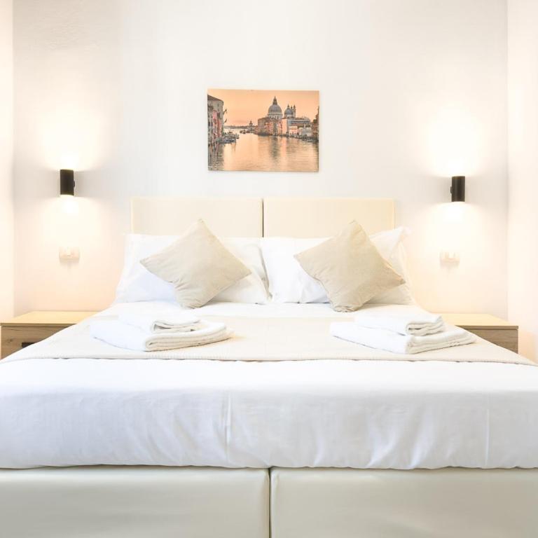 Casa Bella Venezia 1 - Camera Matrimoniale/Doppia con Letti Singoli con Bagno Privato - 7