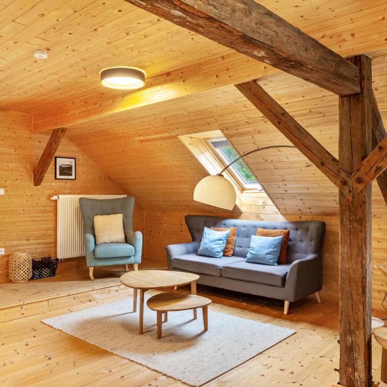 Penthouse im Bauernhaus - Deluxe-Apartment mit 2 Schlafzimmern und Gartenblick - 14