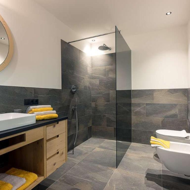 Tschitthof Wohnung Andl - Two-Bedroom Deluxe Apartment with Garden View - 9