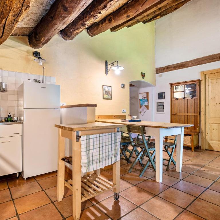Agriturismo Malga Riondera - Appartamento Deluxe con 2 Camere da Letto e Vista Giardino - 8