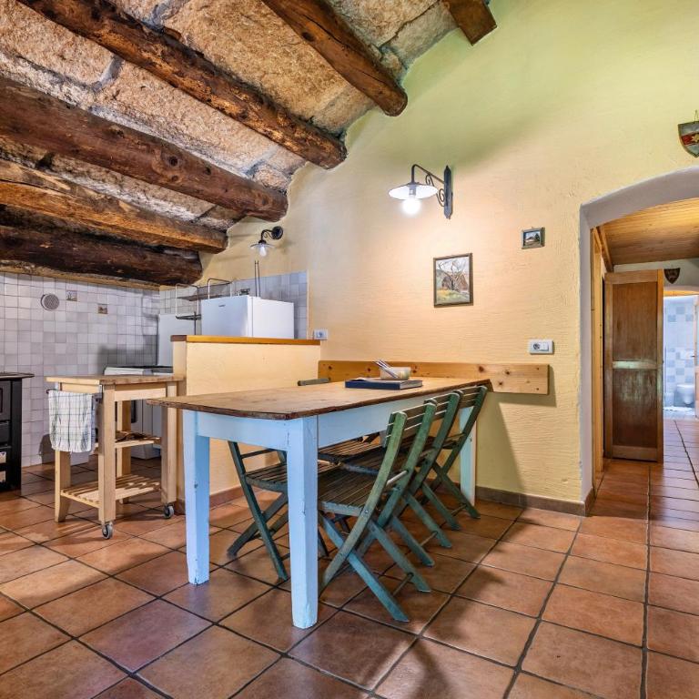 Agriturismo Malga Riondera - Appartamento Deluxe con 2 Camere da Letto e Vista Giardino - 4