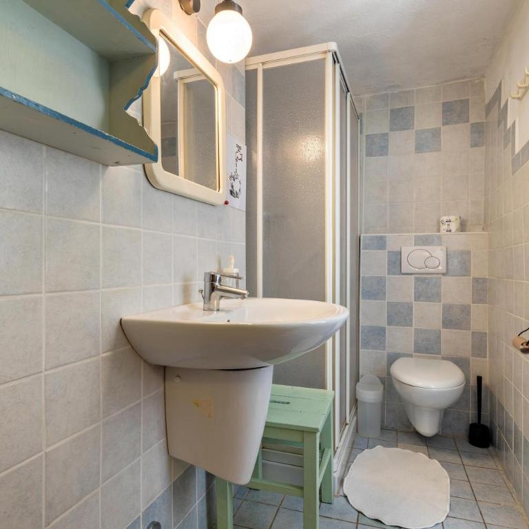 Agriturismo Malga Riondera - Appartamento Deluxe con 2 Camere da Letto e Vista Giardino - 13