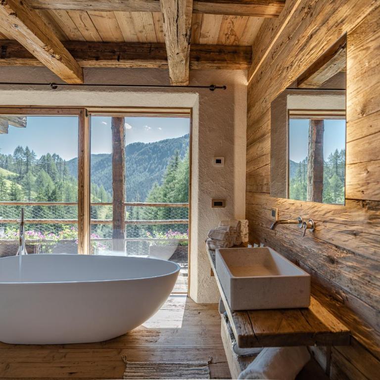 Dolomites Cesa Del Louf Superior - Villa with Garden View - 4
