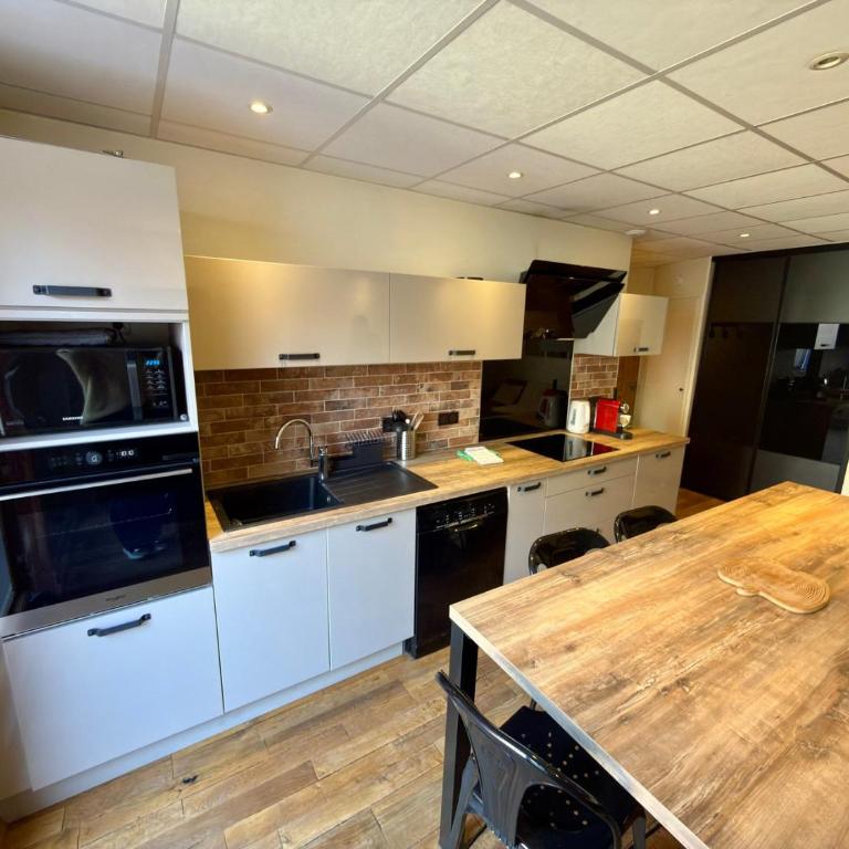 Magnifique 4 pieces - Bour saint Maurice Centre - Appartement - Vue sur Jardin - 13