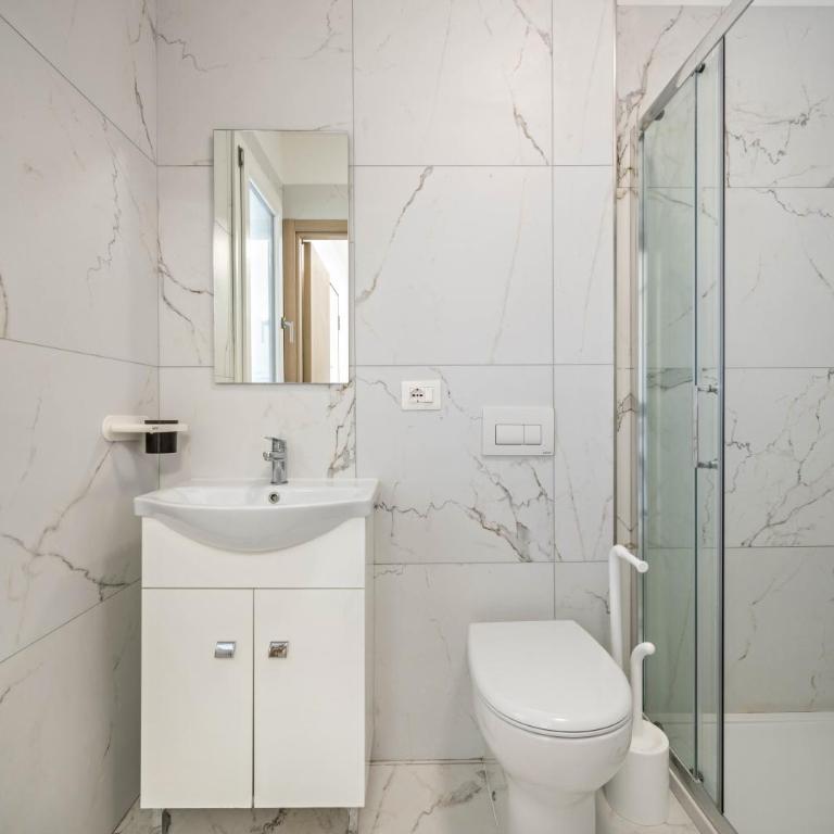 Planet Suite 303 - Monolocale con Terrazza - 15