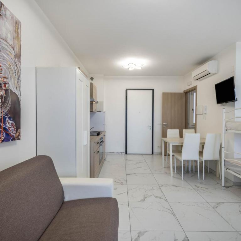 Planet Suite 303 - Monolocale con Terrazza - 3