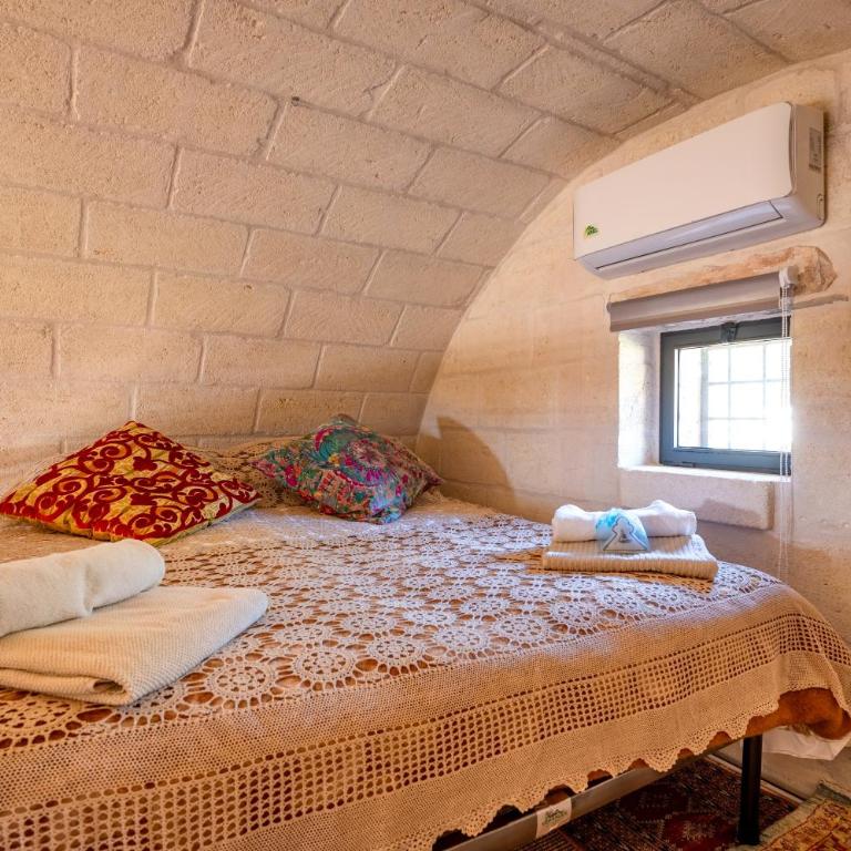Lamia with pool - Two-Bedroom House - 9