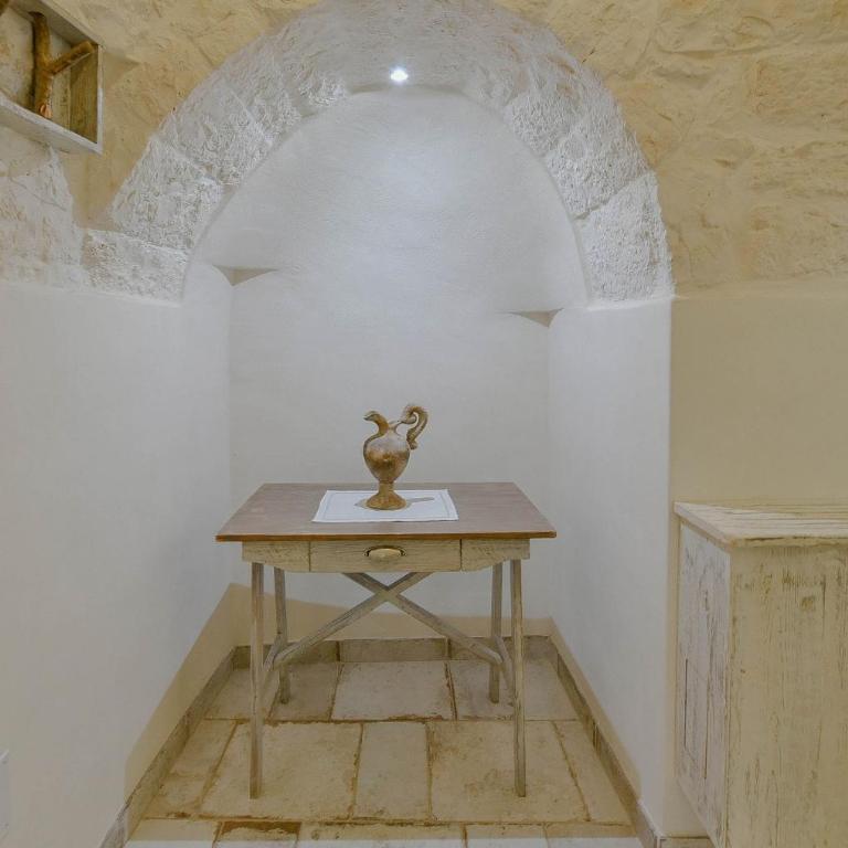 Trulli Colebè con Piscina - Villa con Vista Giardino - 32