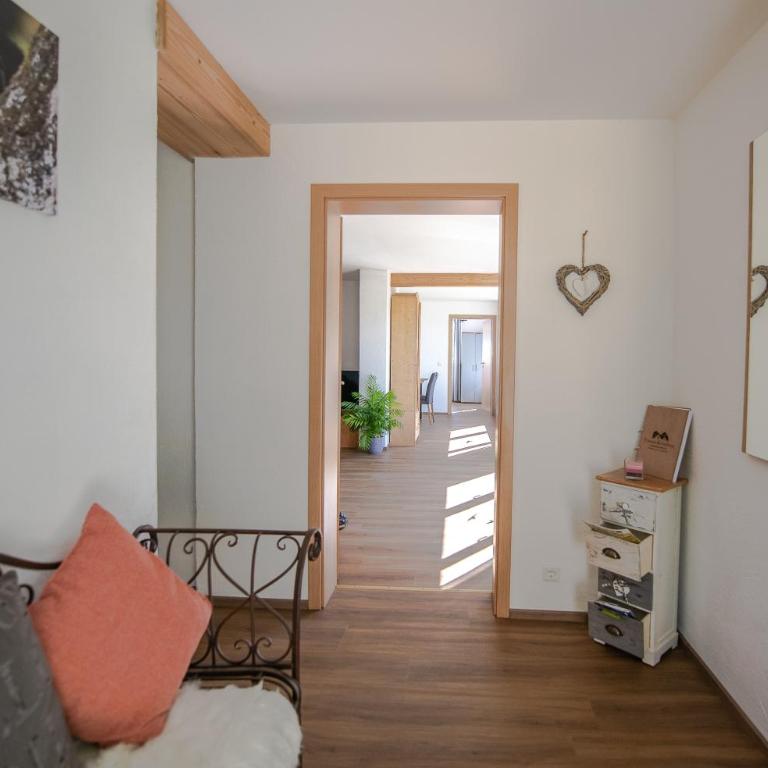 Scheidegg unterm Kreuzberg - Deluxe-Apartment mit 2 Schlafzimmern und Gartenblick - 9