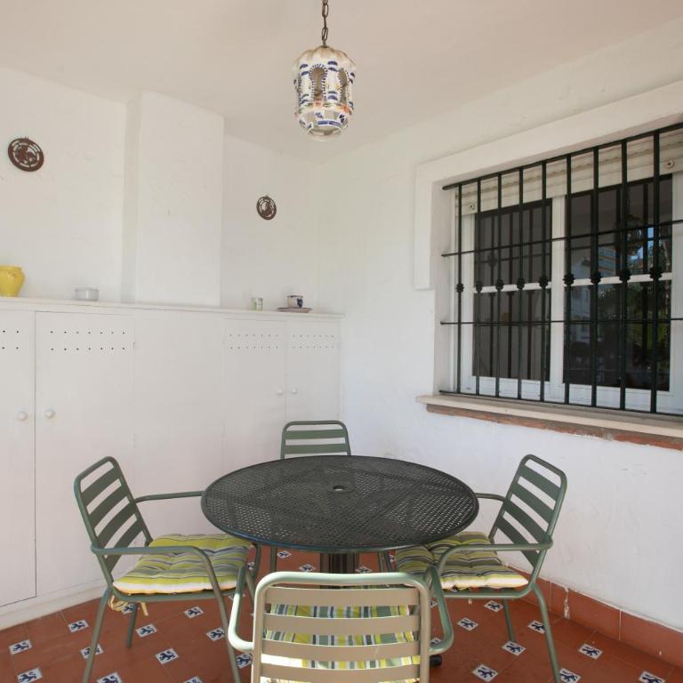 Benalmar Bajo C - Two-Bedroom Deluxe Apartment with Garden View - 24