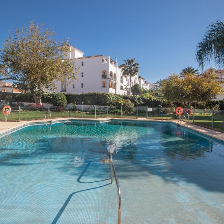 Benalmar Bajo C - Two-Bedroom Deluxe Apartment with Garden View - 29