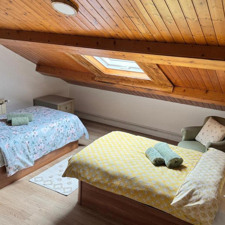 Casa Santi - 10 minutos de Santiago - Casa de 7 dormitorios - 50