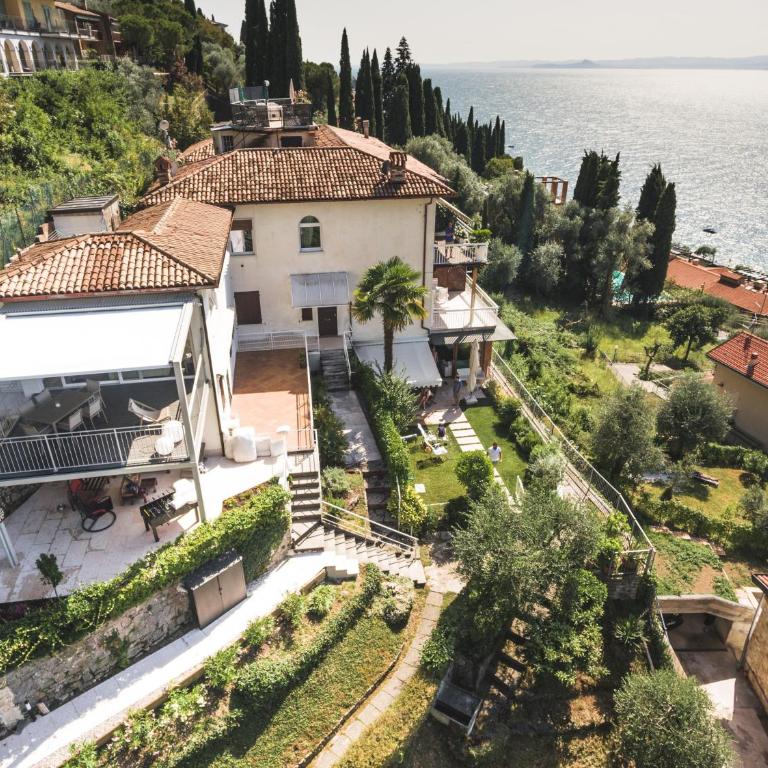 Residence La Mignon Oleandri - Two-Bedroom Deluxe Apartment with Garden View - 25