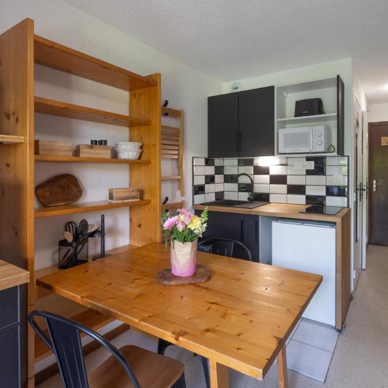 Les chalets du Praz 4 - Immoclean - One-Bedroom Apartment with Garden View - 5