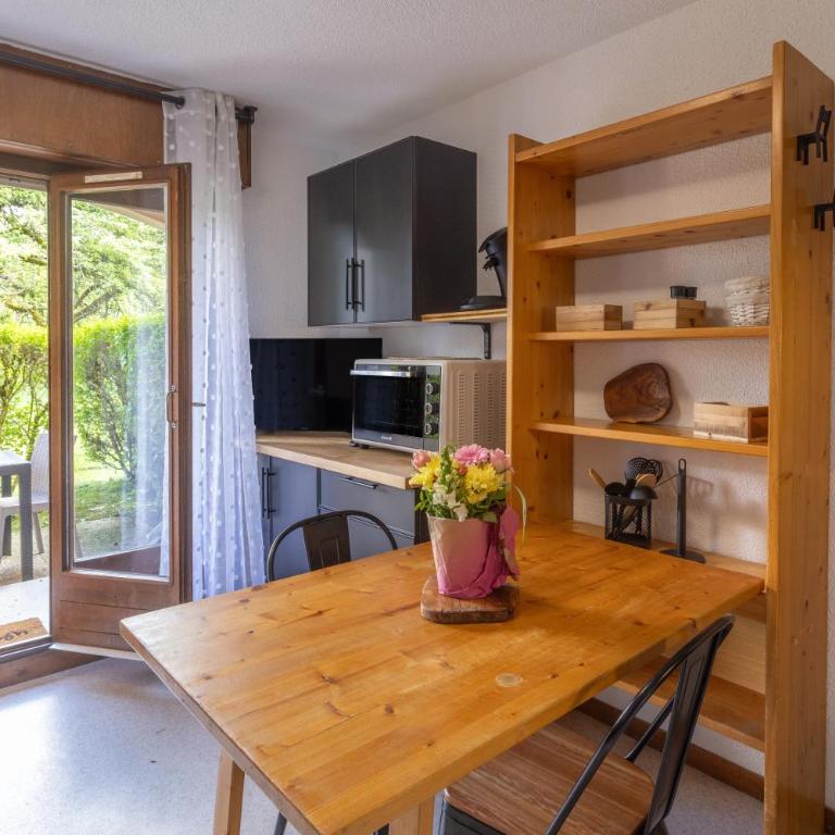 Les chalets du Praz 4 - Immoclean - One-Bedroom Apartment with Garden View - 1
