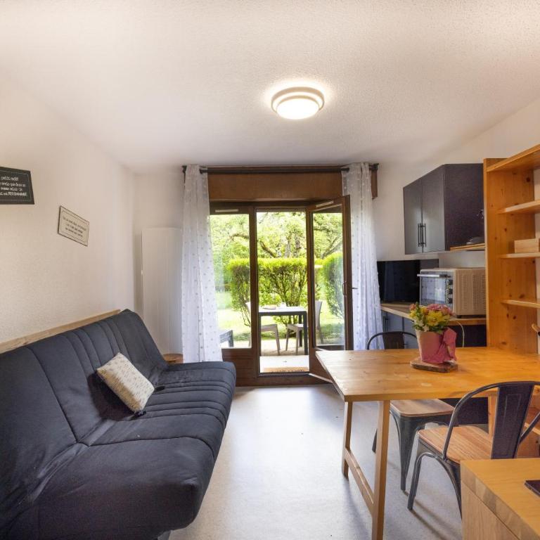 Les chalets du Praz 4 - Immoclean - One-Bedroom Apartment with Garden View - 2