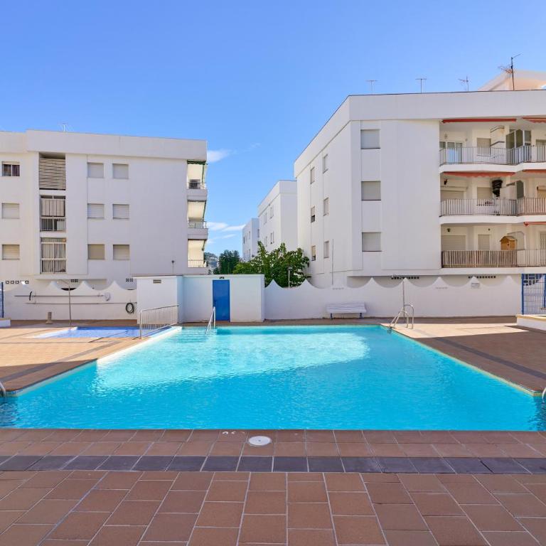 Beachfront Los Novos La Herradura - Three-Bedroom Apartment with Water View - 31