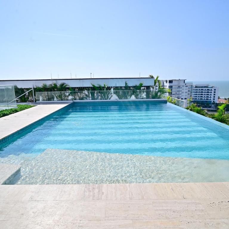 Luxury Apt with Jacuzzi Lagoon View Near Beach - One-Bedroom Apartment - 4