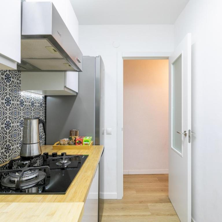 Plaza España - Apartamento Deluxe de 2 dormitorios con balcón - 10