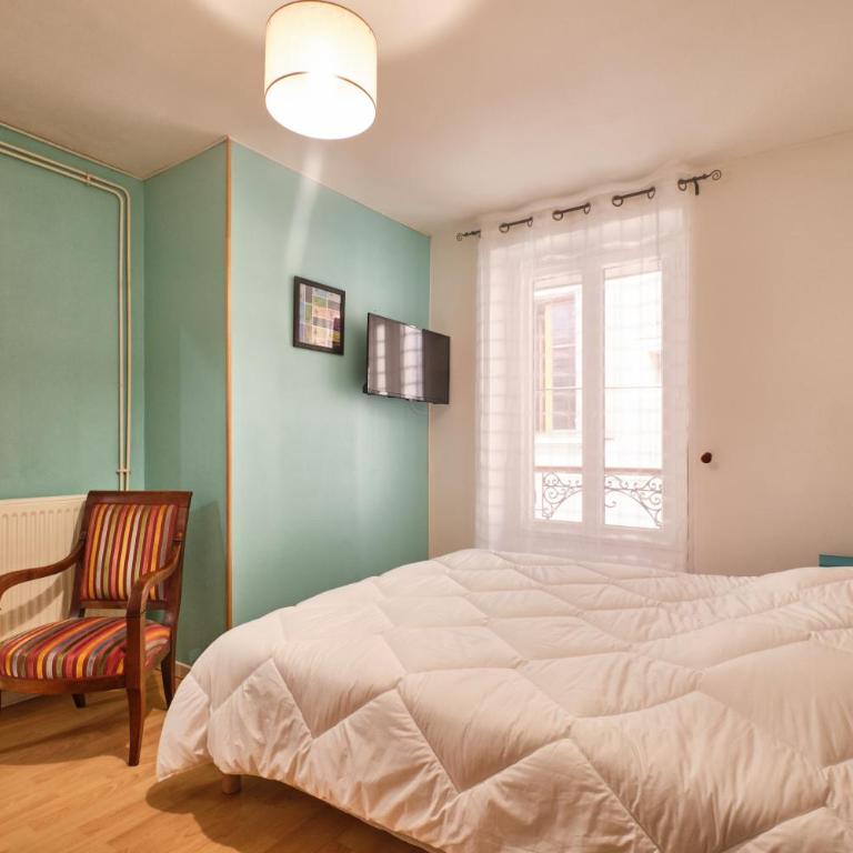 Au 81 - Maison De Ville à Louer - Appartement avec Douche - 15