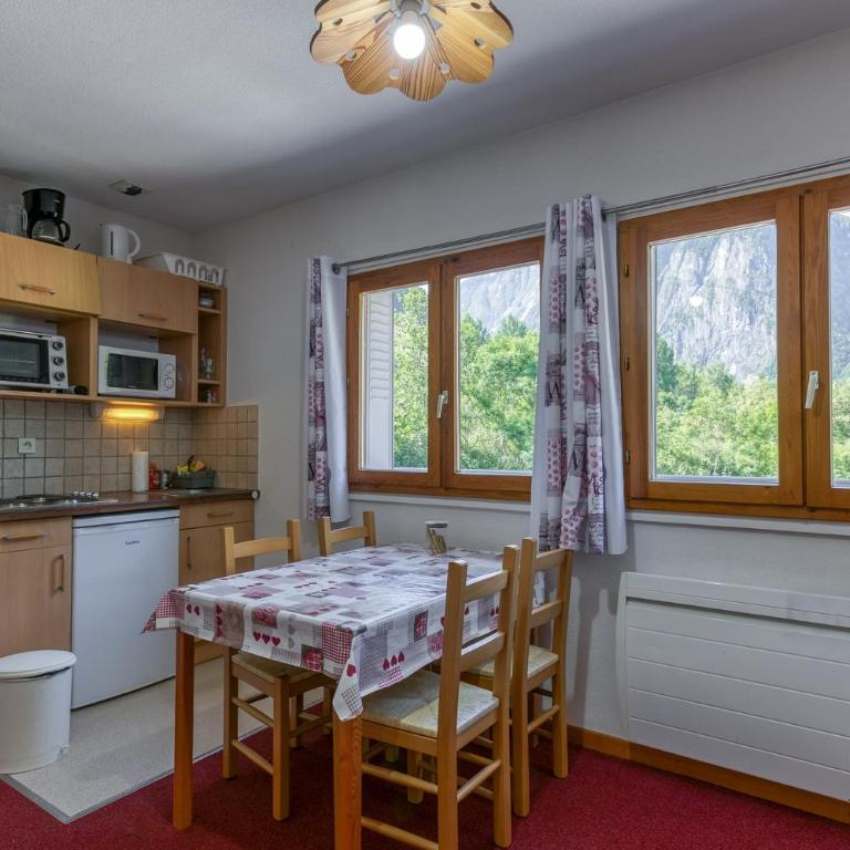 Les Lys Orangés - Apartment mit 1 Schlafzimmer und Garten - 4