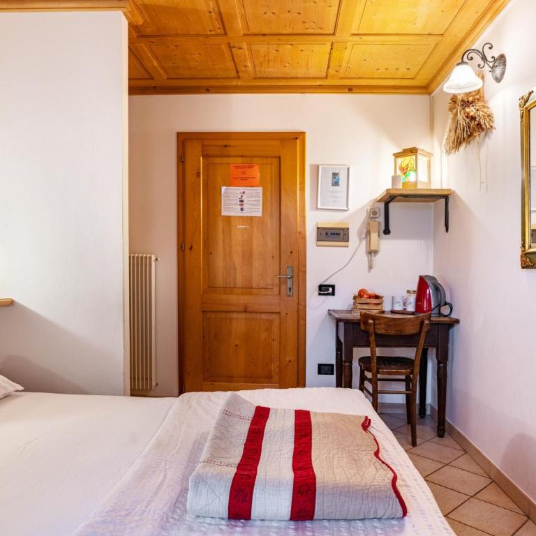 Agritur Solasna - Standard Zimmer mit Queensize-Bett - 2