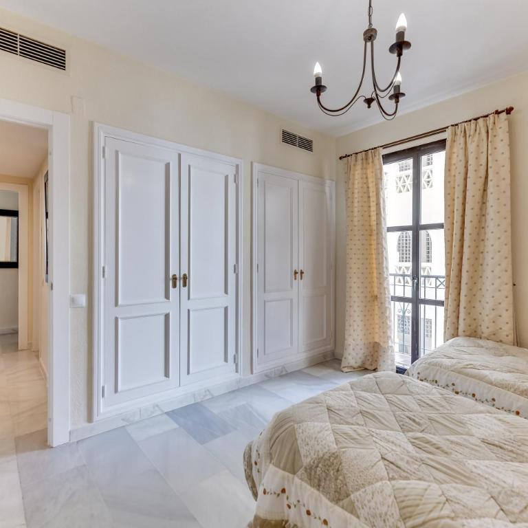 Beachside Puerto Banus Luxury Aprt2 - Apartamento Deluxe de 2 dormitorios con vistas al jardín - 15